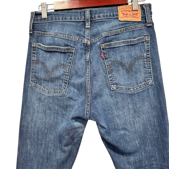 Levi’s Wedgie Skinny Buttonfly Crop Frayed Size 30 - Picture 6 of 9